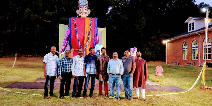 GAVT_Dussehra_big small Ravana_680.jpg